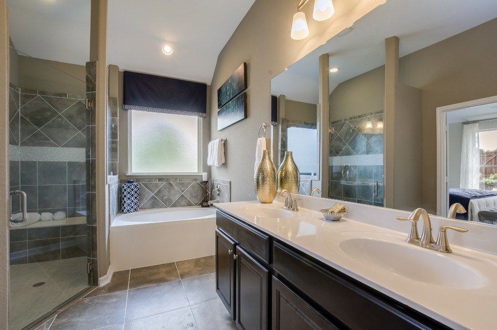 Example of a classic bathroom design in Austin with a hinged shower door