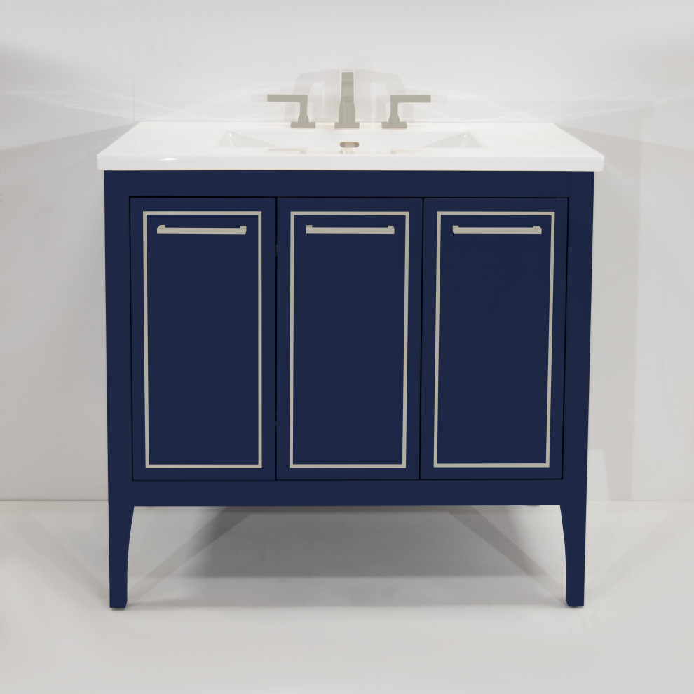Inspiration pour une salle de bain traditionnelle de taille moyenne avec des portes de placard bleues, un plan de toilette blanc, meuble simple vasque et meuble-lavabo sur pied.