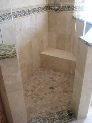 Aménagement d'une salle de bain classique.