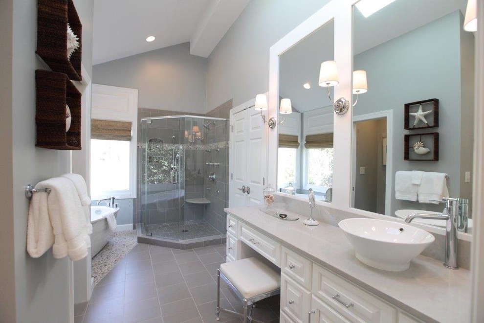 Bathroom - traditional bathroom idea in Raleigh