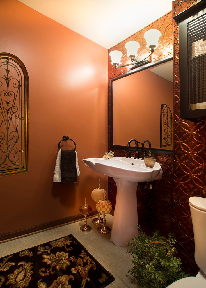 Photo of a small eclectic shower room bathroom in Chicago.