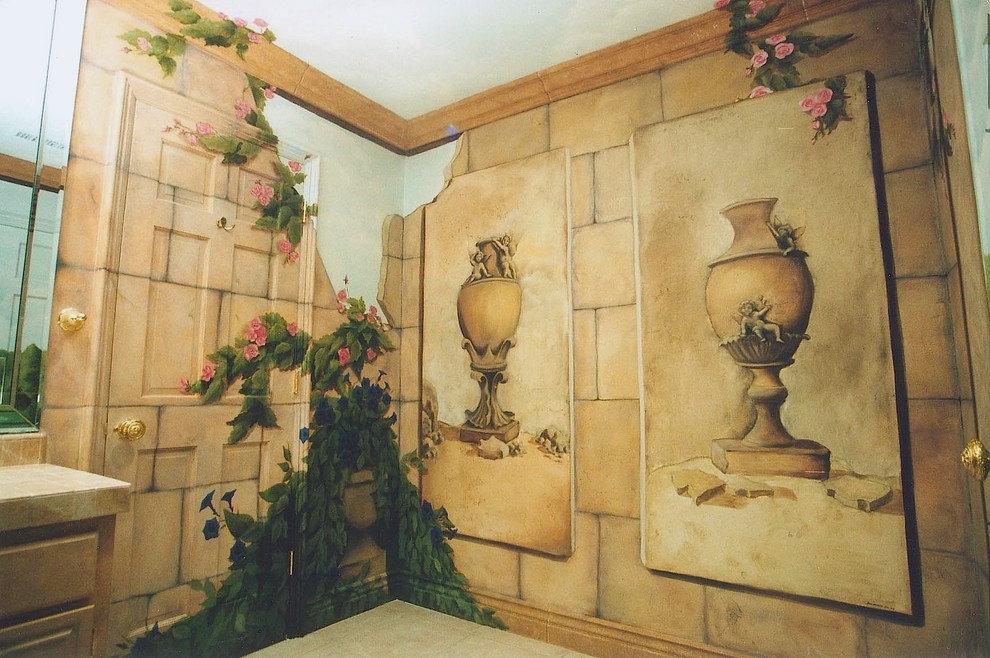 Tuscan bathroom photo in Orange County