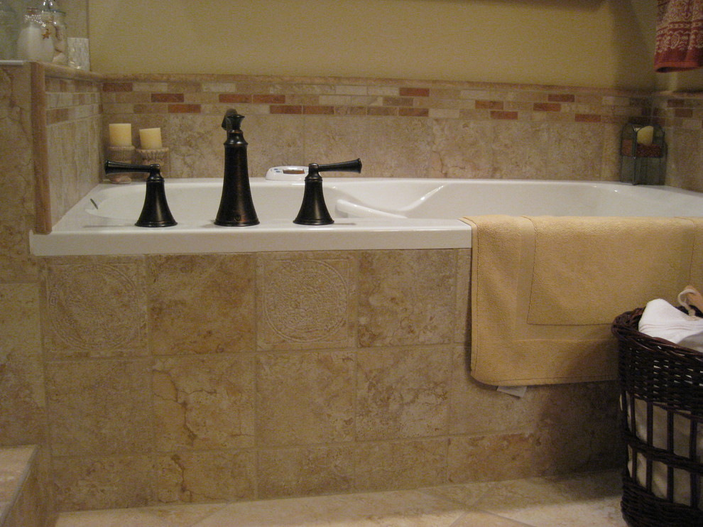 Foto di una stanza da bagno chic