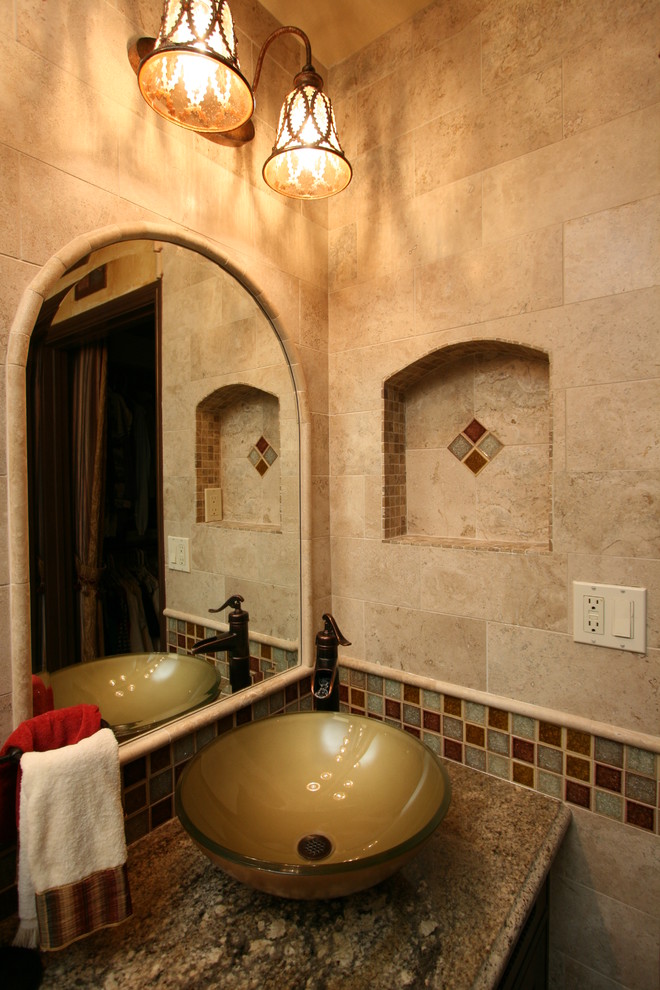 Photo of a traditional bathroom in Orange County.