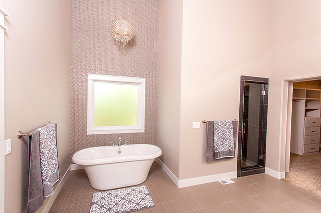 Twin Falls Idaho 2015 Parade Of Homes Winner Modern Bathroom Boise By Mike Shetler Homes Houzz