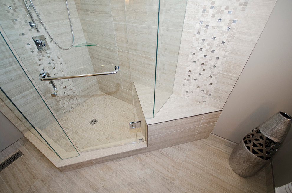 Inspiration for a contemporary bathroom in Toronto with a corner shower.