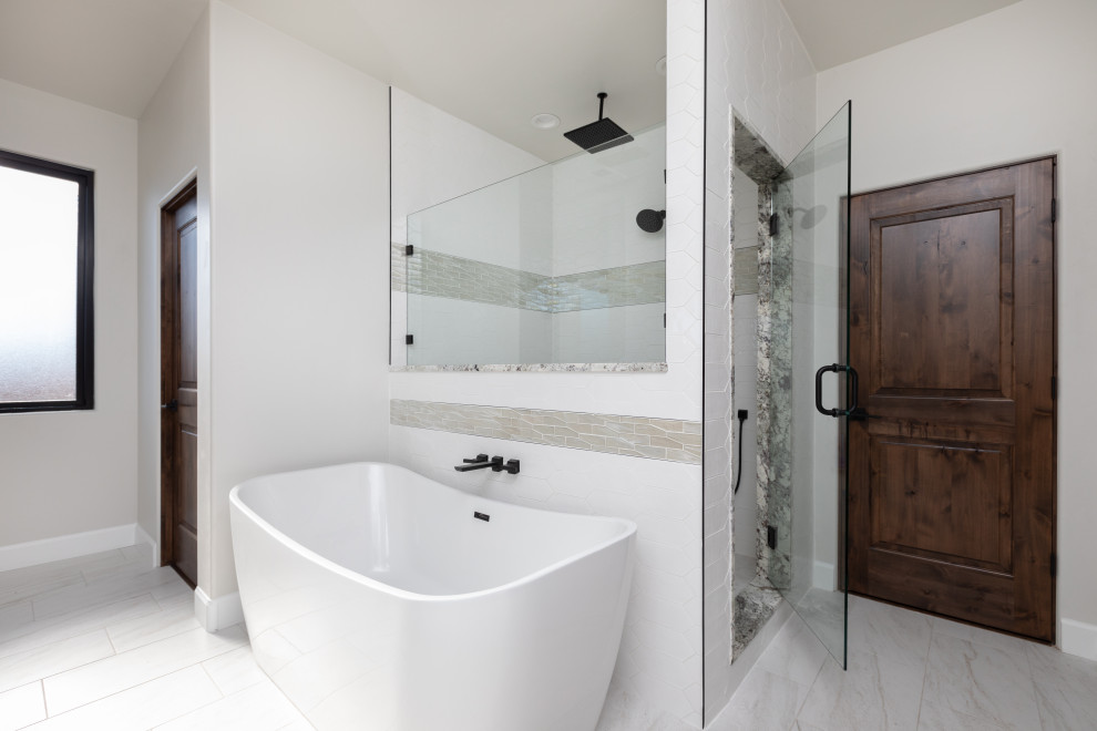 Valle Romantico Residence Southwestern Bathroom Albuquerque by