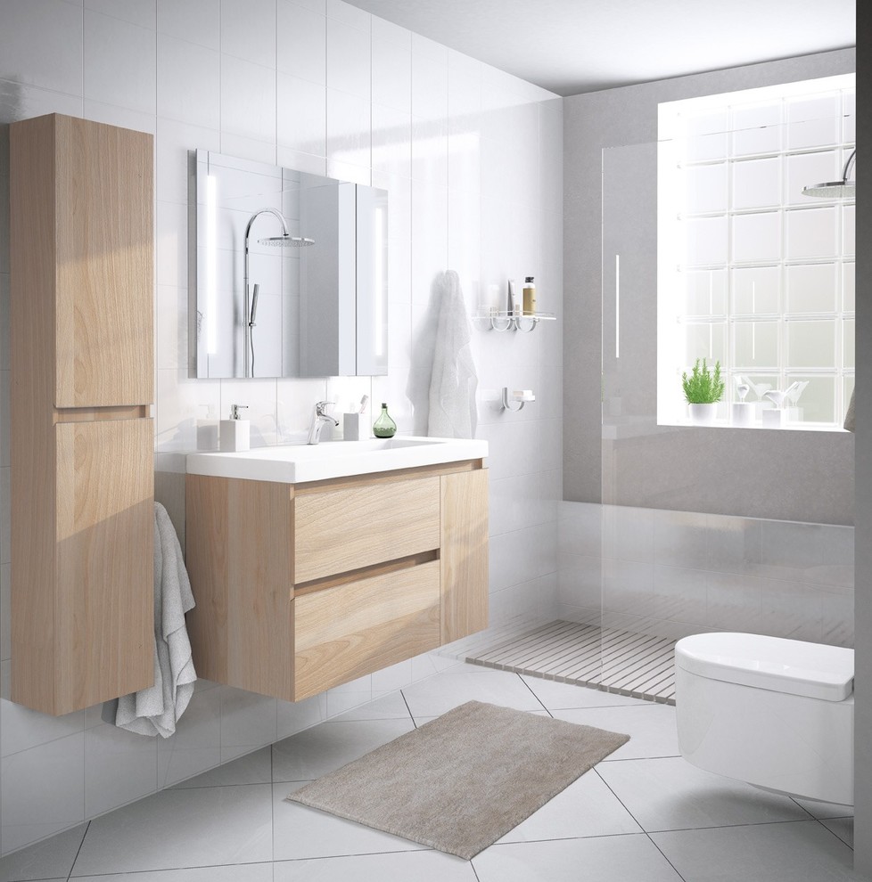 Imagen de cuarto de baño infantil nórdico de tamaño medio con puertas de armario de madera clara, encimera de acrílico y encimeras blancas