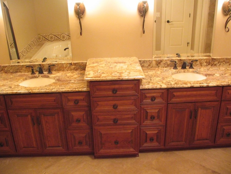 Variety Bathrooms - Traditional - Bathroom - Milwaukee - by Creative