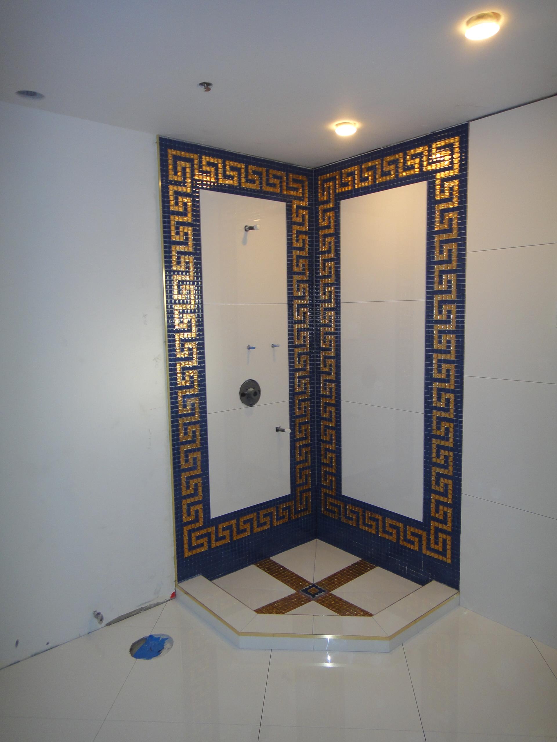 Versace Bathroom by Our Genius Tile Installer - Traditional - Bathroom -  Los Angeles - by BAUFORMAT | Houzz