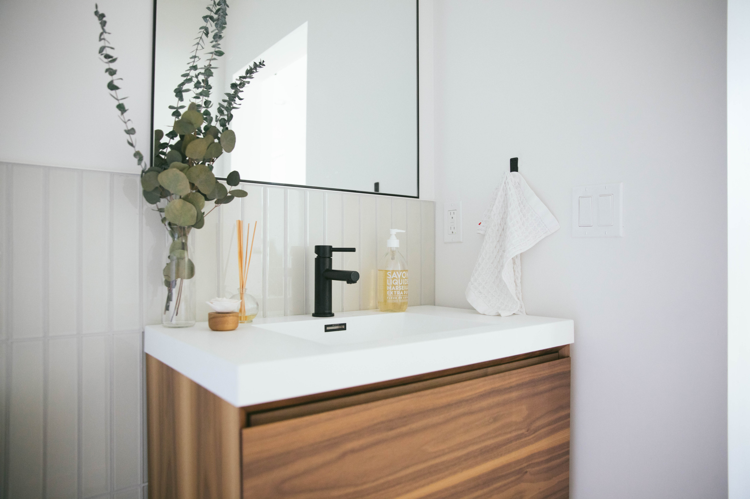 Vertical White Glass Tile Backsplash Scandinavian Bathroom Other By Fireclay Tile Houzz