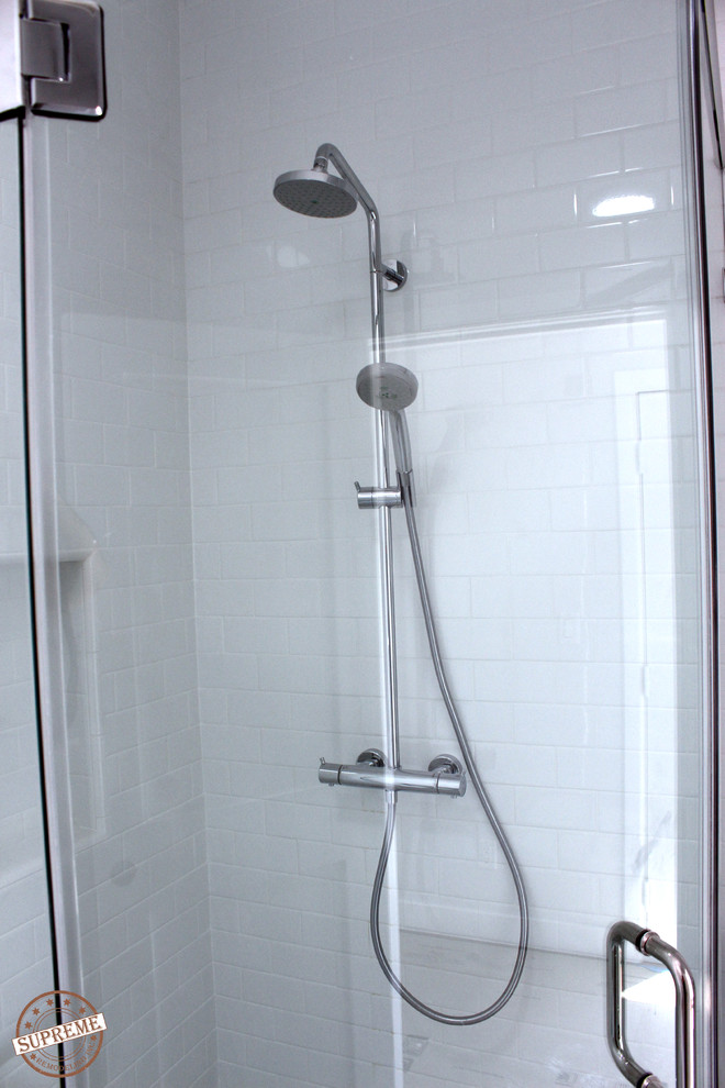 Walk in Shower Los Angeles Contemporáneo Cuarto de baño Los