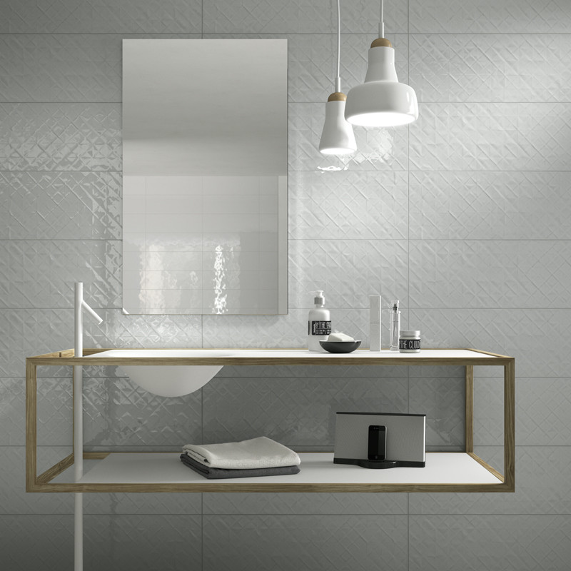 Источник вдохновения для домашнего уюта: большая ванная комната в современном стиле с керамической плиткой и белыми стенами
