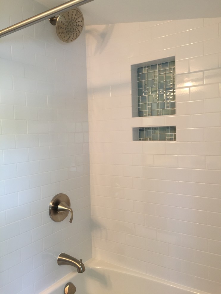 Wallingford Bathroom Tub area with niche Traditional Bathroom