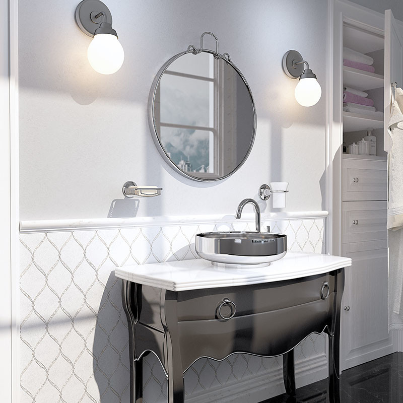 Réalisation d'une salle de bain avec un carrelage blanc, du carrelage en marbre, un placard en trompe-l'oeil, un mur gris, un sol en marbre, un lavabo posé et un sol noir.