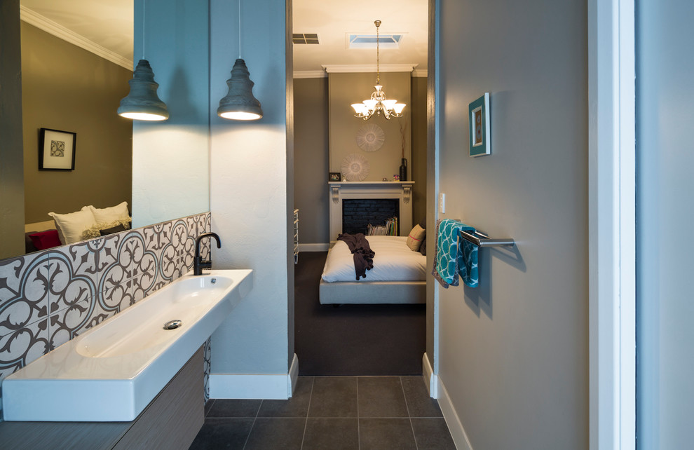 Example of a trendy bathroom design in Adelaide