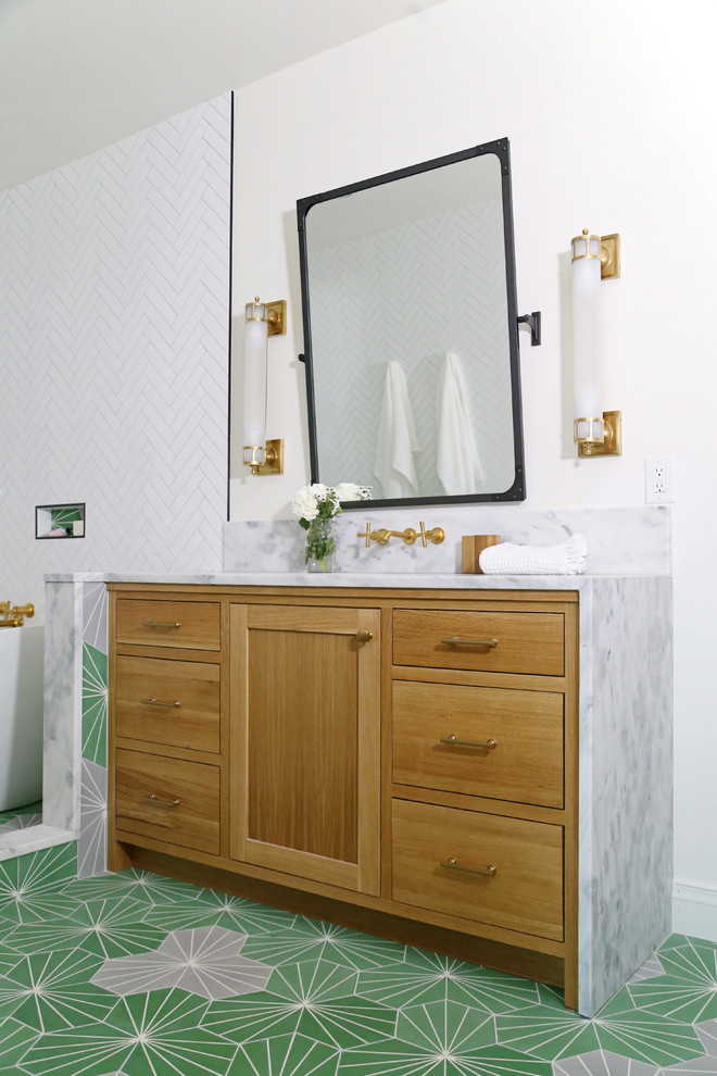 Inspiration for a traditional bathroom in Other.