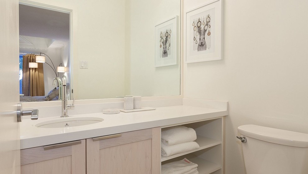 Inspiration for a contemporary bathroom in Vancouver with shaker cabinets and white cabinets.