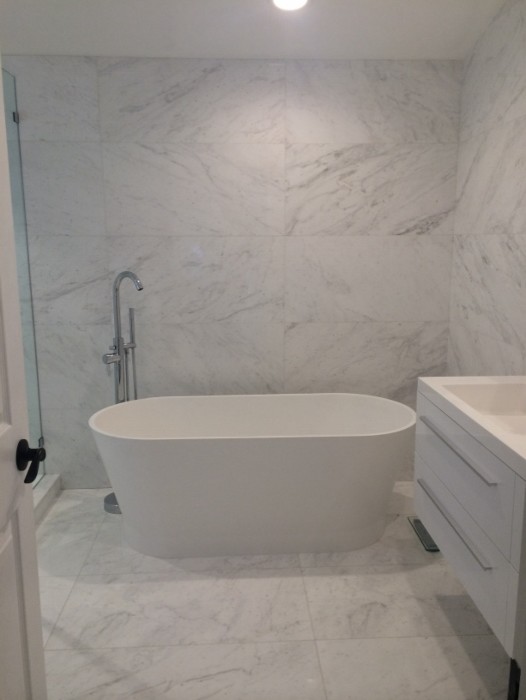 White Himalaya Marble Bathroom - Fort Lauderdale Residence ...