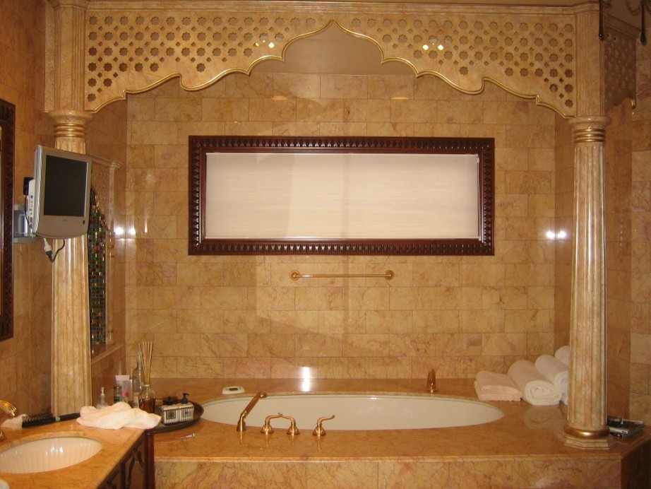 Bild på ett medelhavsstil badrum