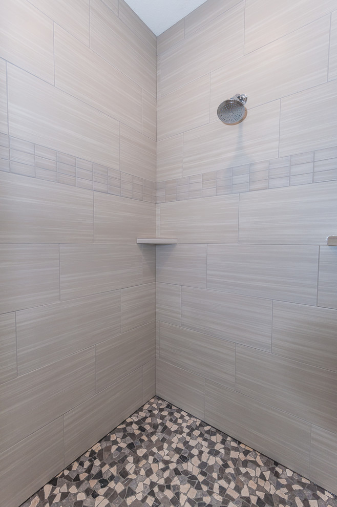 Woodstone Drive Farmhouse Farmhouse Bathroom Other by H & H