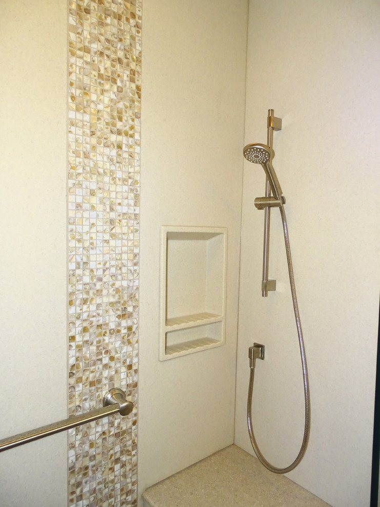 Working with Solid Surface Shower Panels Classique Chic Salle de