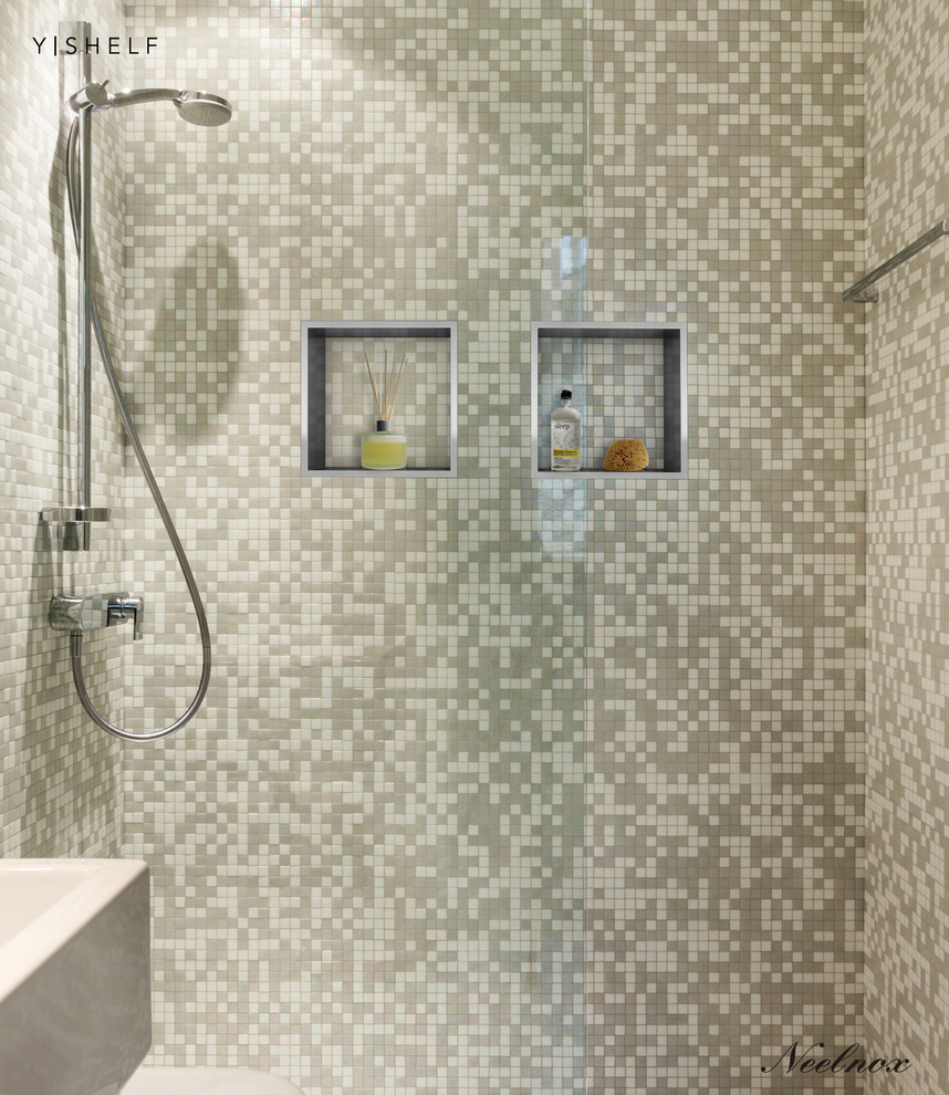 Bathroom - contemporary bathroom idea in Miami