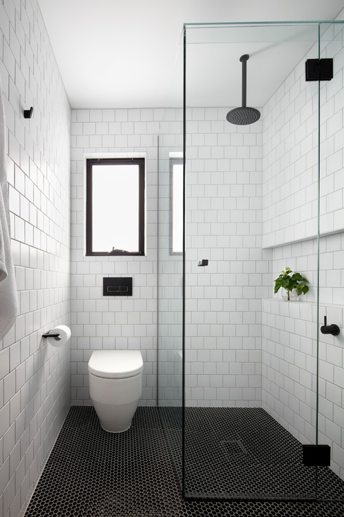 Timeless Appeal: White Subway Tile Backsplash for Small Shower Ideas