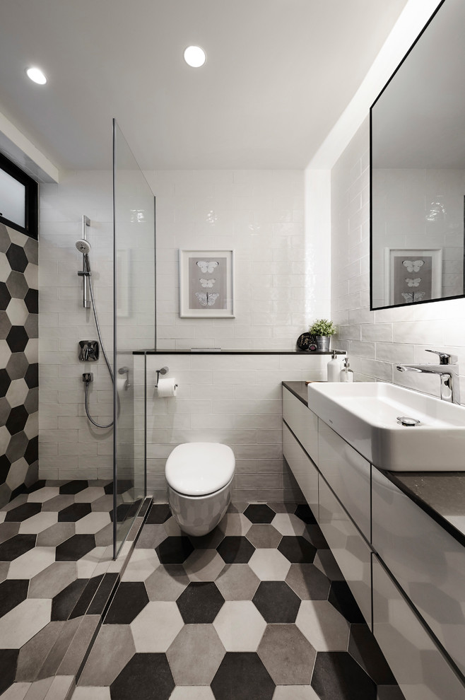 Bathroom - contemporary bathroom idea in Singapore