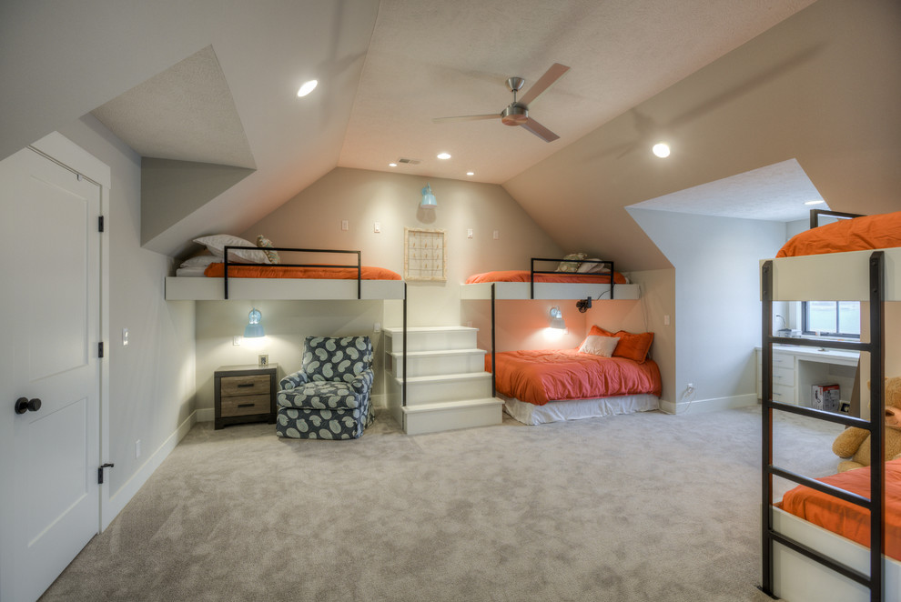 This is an example of a farmhouse bedroom in Omaha.