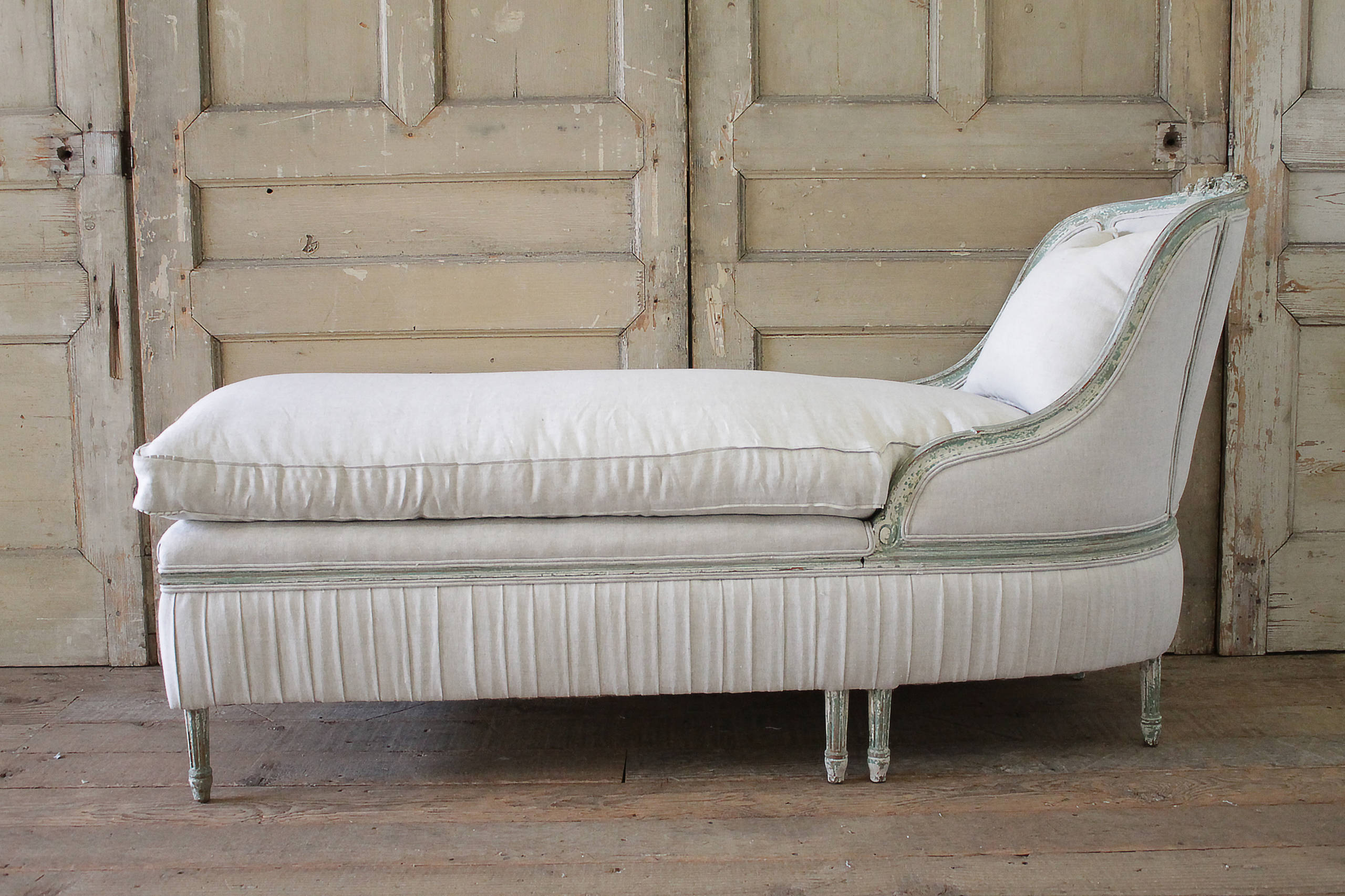 19th Century French Louis XVI Style Chaise Lounge - Farmhouse - Bedroom -  Orange County - by Full Bloom Cottage | Houzz