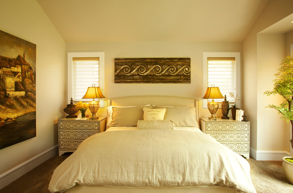 Bedroom - traditional carpeted bedroom idea in Portland with beige walls