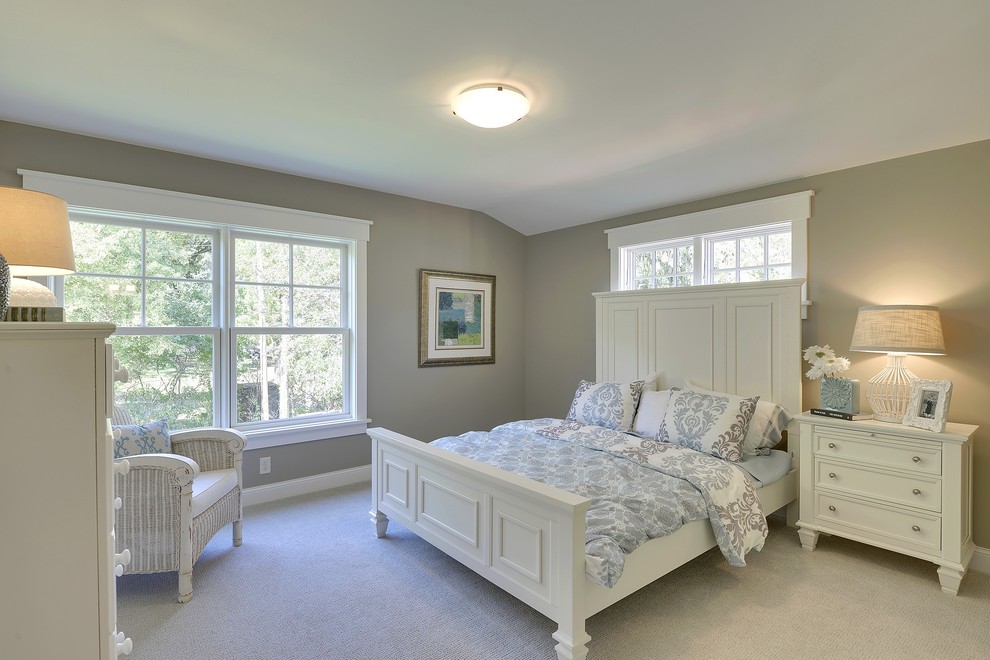 Design ideas for a classic bedroom in Minneapolis with grey walls, carpet and feature lighting.