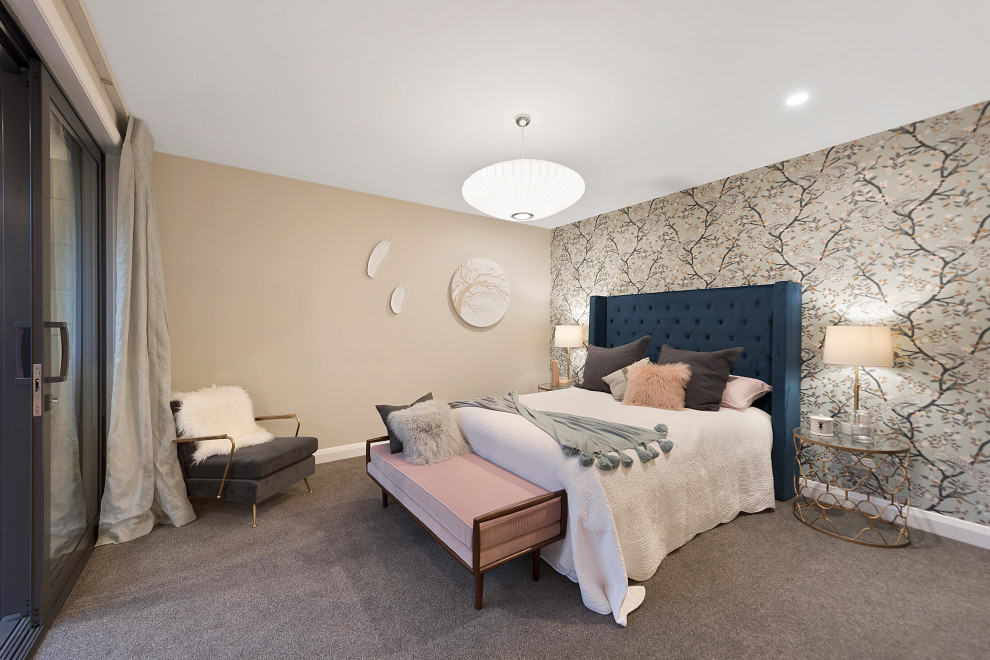 Свежая идея для дизайна: хозяйская спальня среднего размера в стиле модернизм с ковровым покрытием - отличное фото интерьера