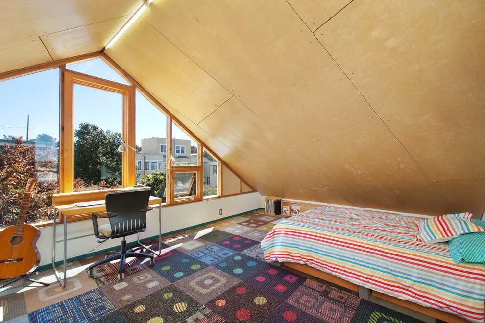 Идея дизайна: спальня в современном стиле с ковровым покрытием