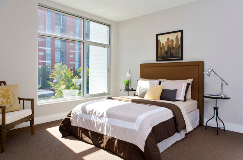 Example of an urban bedroom design in Nashville