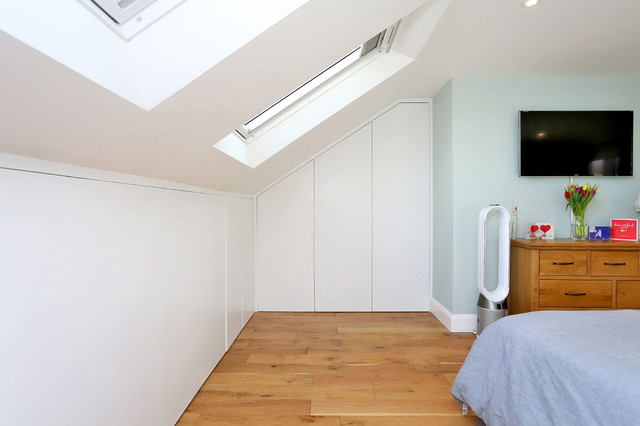A L shaped rear dormer loft conversion into 2 bedrooms & 1 bathroom - SE17  - Contemporary - Bedroom - London - by Ash Island Lofts | Houzz IE