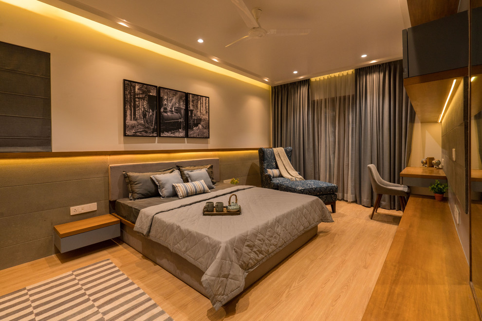 Modern bedroom in Pune.