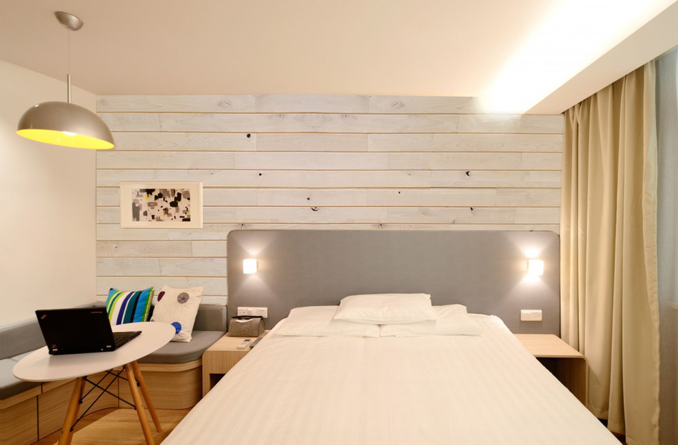 Immagine di una camera da letto rustica di medie dimensioni