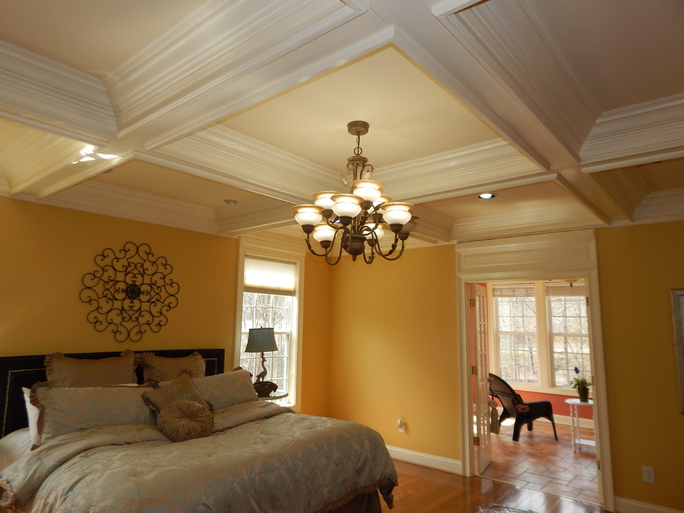 Example of a classic bedroom design in Atlanta