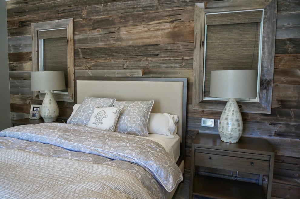 Стильный дизайн: хозяйская спальня среднего размера в стиле кантри с зелеными стенами и ковровым покрытием - последний тренд