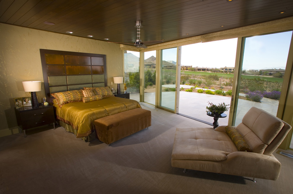 This is an example of a modern bedroom in Las Vegas.