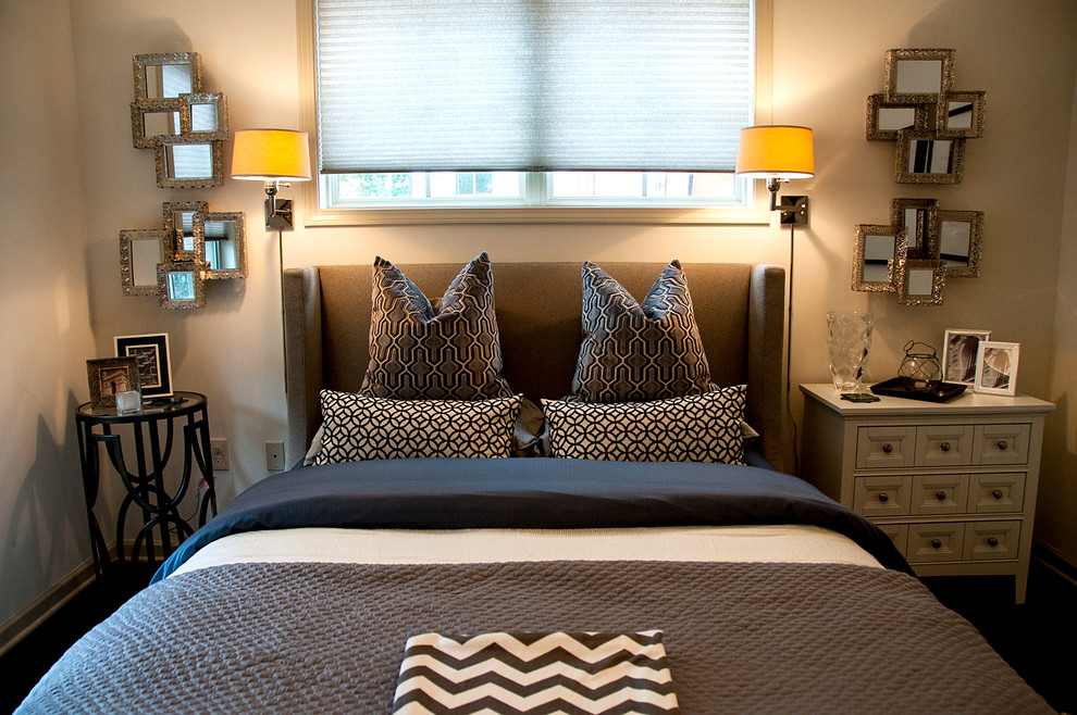 На фото: спальня в современном стиле с серыми стенами
