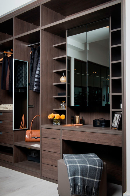 Anthracite Walk-in Dressing Room with built in Dressing Table -  Contemporary - Bedroom - London - by Neatsmith | Houzz