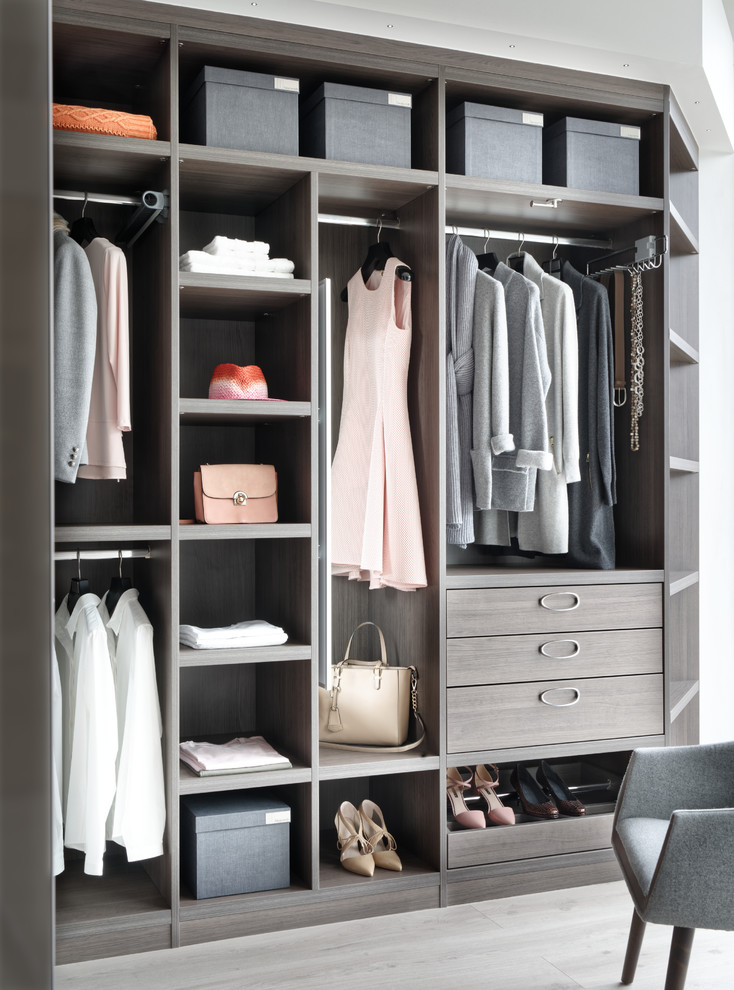 Example of a trendy closet design in London