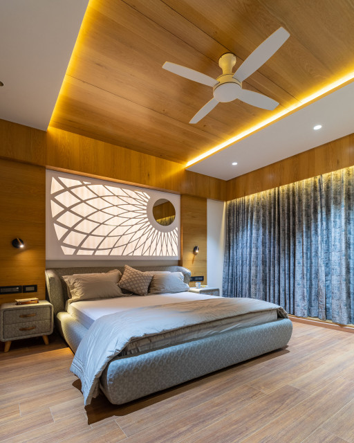 Indian Bedrooms Embrace Stunning Accents Behind the Bed