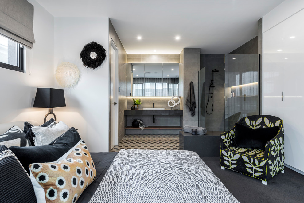 Contemporary bedroom in Gold Coast - Tweed.