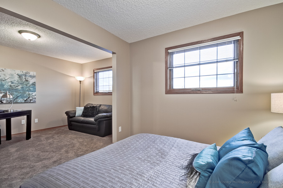 Photo of a classic bedroom in Calgary.