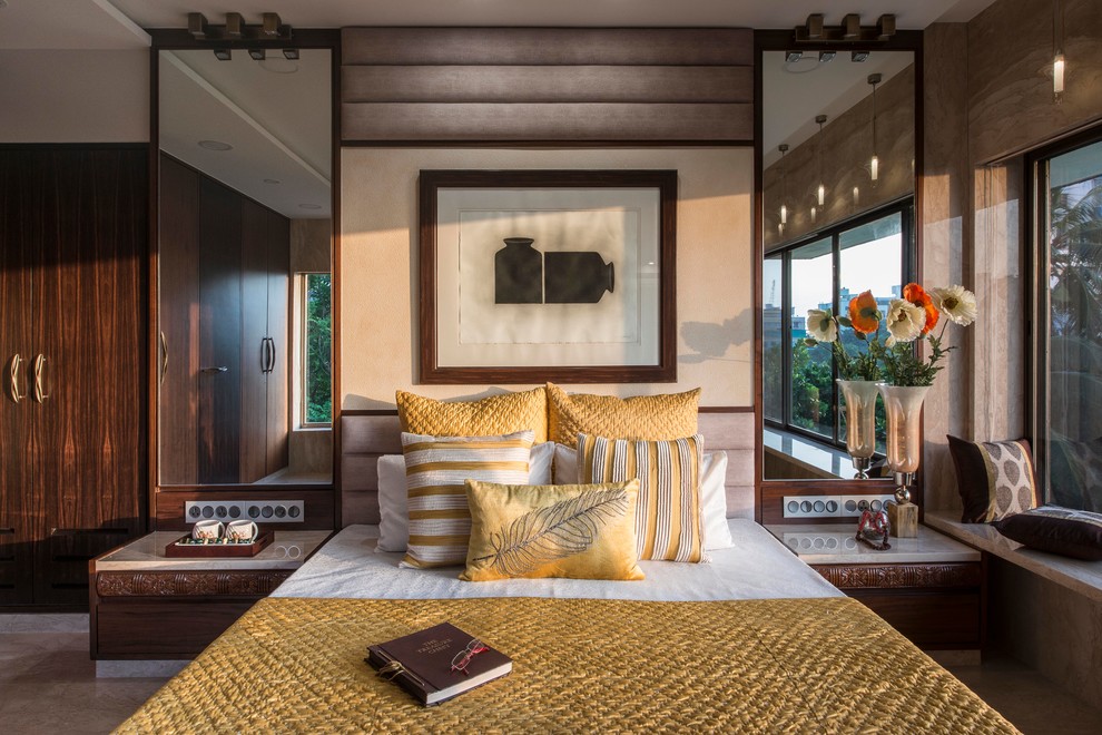 Inspiration for a contemporary bedroom in Pune.