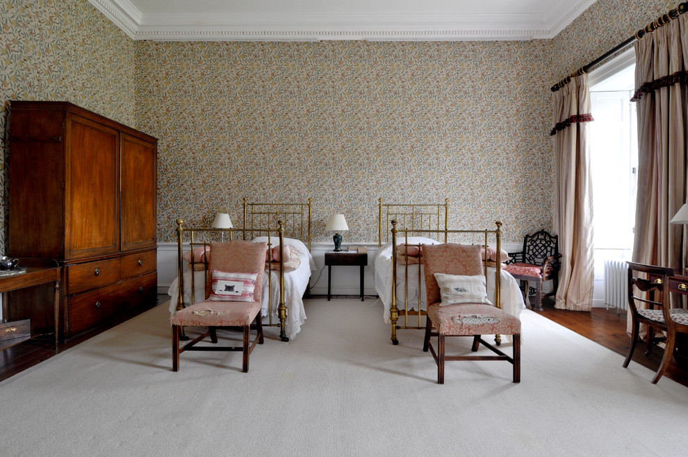 Design ideas for a classic bedroom in Edinburgh.
